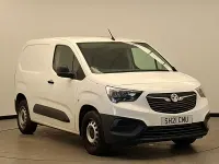 Used Vauxhall Combo 100 HP (73 kW) 2021 White MPV