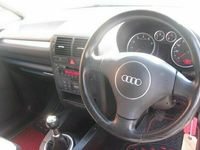 Usado Audi A2 110 HP (80 kW) 2004 Citadino