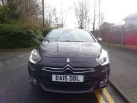 Usado Citroën DS5 120 CV (88 kW) 2015 Púrpura Utilitario
