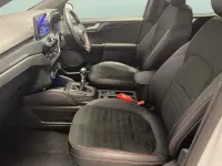 Second-hand Ford Kuga ST-Line 120 CP (88 kW) 2021 Alb SUV