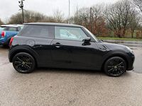 Used Mini Cooper SE Hatch 135 kW (184 HP) 2022 Black Hatchback