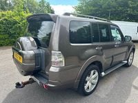 Used Mitsubishi Shogun 197 HP (144 kW) 2012 Brown SUV