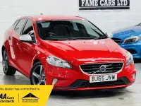 Used Volvo V40 R-Design 122 HP (89 kW) 2015 Red Hatchback