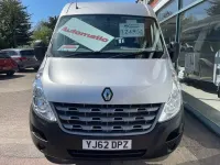 Begagnad Renault Master 2013 Grå Van