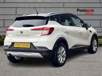 used Renault Captur Iconic1.5 Blue Dci Iconic Suv 5dr Diesel Manual Euro 6 (s/s) (95 Ps) - HV20CFZ