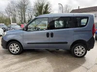 Käytetty Fiat Doblò Pop 95 HP (69 kW) 2016 Sininen Tila-auto