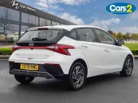 New Hyundai i20 Advanced 100 HP (73 kW) 2025 White Hatchback