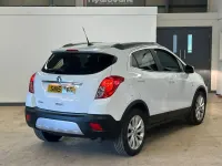 Used Vauxhall Mokka 115 HP (84 kW) 2015 White SUV