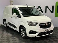 Used Vauxhall Combo Edition 100 HP (73 kW) 2021 White Van