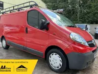 Used Vauxhall Vivaro 113 HP (83 kW) 2013 Red MPV