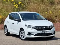 Used Dacia Sandero Essentiel 91 HP (66 kW) 2023 White Hatchback