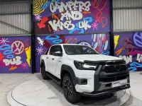 Used Toyota HiLux 201 HP (147 kW) 2022 White Pickup