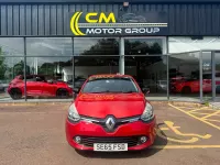 Used Renault Clio Dynamique 75 HP (55 kW) 2015 Red Hatchback