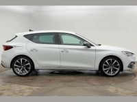 Used Seat Leon FR Sport 147 HP (108 kW) 2022 White Hatchback
