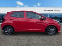 Used Kia Picanto 2025 Red Hatchback
