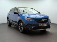 Used Vauxhall Grandland X SRi 130 HP (95 kW) 2019 Blue SUV