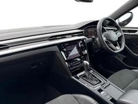 Begagnad VW Arteon R-line 190 HK (139 kW) 2022 Svart Halvkombi
