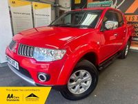 Used Mitsubishi L200 175 HP (128 kW) 2012 Red Pickup