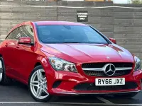 Usado Mercedes CLA220 177 CV (130 kW) 2017 Berlina