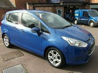 Begagnad Ford B-MAX 2012 Minibuss