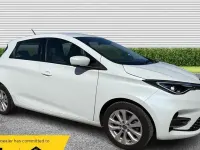 Used Renault Zoe Iconic 100 kW (136 HP) 2021 White Hatchback