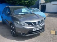 Used Nissan Qashqai N-Connecta 110 HP (80 kW) 2016 Grey SUV