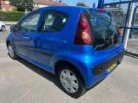 Used Peugeot 107 Active 68 HP (50 kW) 2012 Blue Hatchback