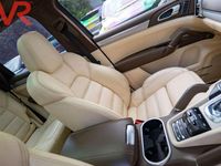 Used Porsche Cayenne 500 HP (367 kW) 2012 Purple SUV