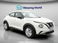 Used Nissan Juke Acenta 114 HP (83 kW) 2023 White SUV