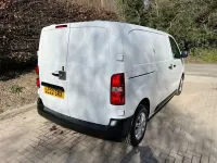 Usado Citroën Dispatch 145 HP (106 kW) 2022 Branco Monovolume