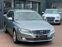 Używany Volvo V70 SE 181 KM (133 kW) 2015 Srebrny Kombi
