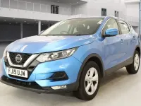 Used Nissan Qashqai Acenta Premium 140 HP (102 kW) 2019 Vivid blue SUV