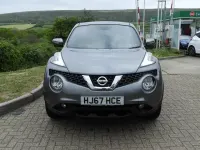 Usado Nissan Juke Tekna 117 HP (86 kW) 2017 Cinzento SUV