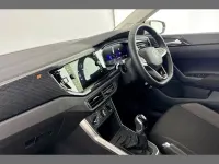 Usado VW Polo Match 95 HP (69 kW) 2025 Cinzento Citadino