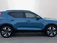 Usado Volvo XC40 Ultra 161 HP (118 kW) 2025 Azul SUV
