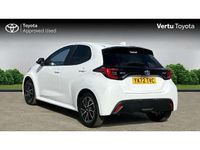 Used Toyota Yaris Hybrid Design 116 HP (85 kW) 2023 White Hatchback