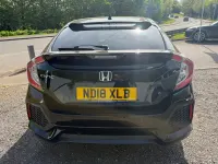 Käytetty Honda Civic SR 126 HP (92 kW) 2018 Musta Viistoperä