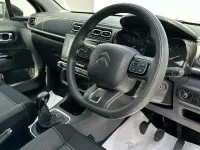 Used Citroën C3 PureTech 83 HP (61 kW) 2022 Soft sand Hatchback