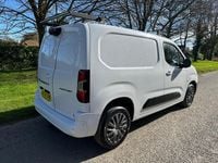 Used Peugeot Partner 130 HP (95 kW) 2024 White MPV