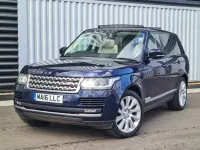 Used Land Rover Range Rover Vogue 306 HP (225 kW) 2016 Blue SUV