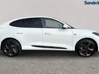 Used MG IM6 553 kW (752 HP) 2025 Solid  arctic white SUV