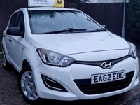 Used Hyundai i20 Classic 2012 White Hatchback