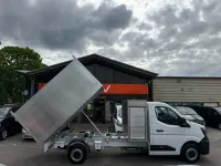 New Renault Master 150 HP (110 kW) 2026 White MPV