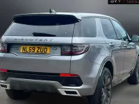 Used Land Rover Discovery 5 R-Dynamic 179 HP (131 kW) 2019 SUV