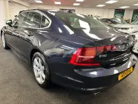 Used Volvo S90 Momentum 190 HP (139 kW) 2018 Blue Sedan