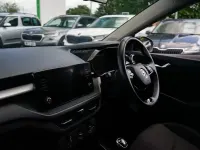 Used Skoda Fabia Colour Edition 94 HP (69 kW) 2023 White Hatchback
