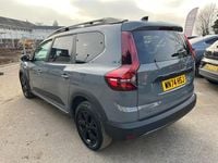 Used Dacia Jogger Extreme 110 HP (80 kW) 2024 Grey MPV
