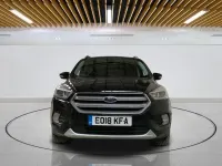 Usado Ford Kuga Titanium 150 HP (110 kW) 2018 Preto SUV
