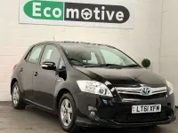 Used Toyota Auris Hybrid T4 136 HP (100 kW) 2011 Black Hatchback