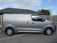 Gebraucht Vauxhall Vivaro Sportive 2020 Grau Van / Kleinbus